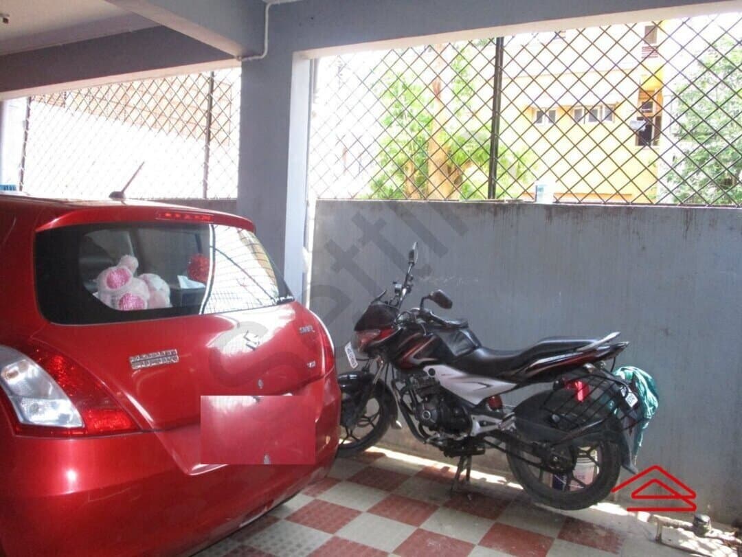parkings-jzEA.jpg