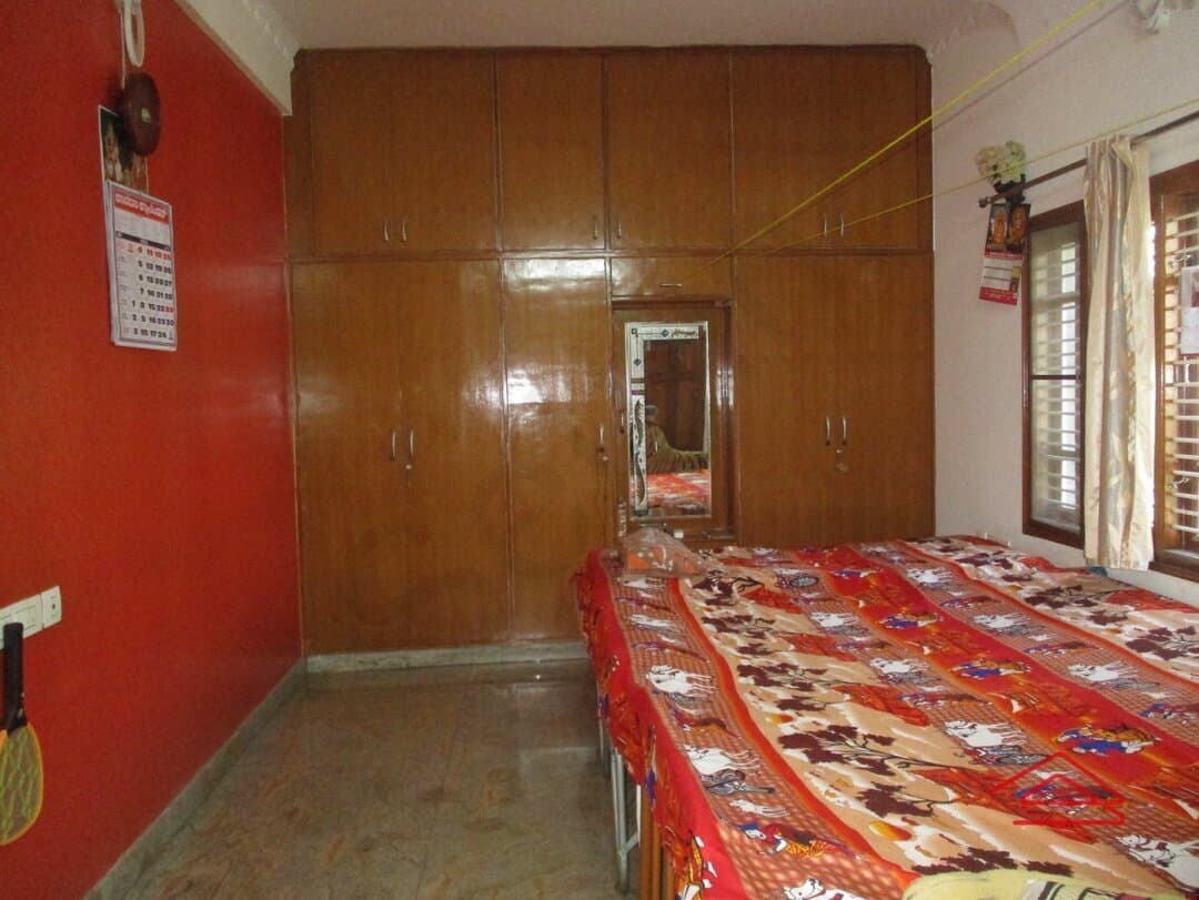 bedrooms-jhJB.jpg