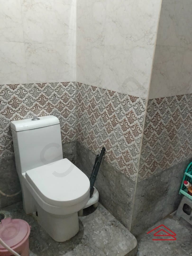 bathrooms-yPRT.jpg