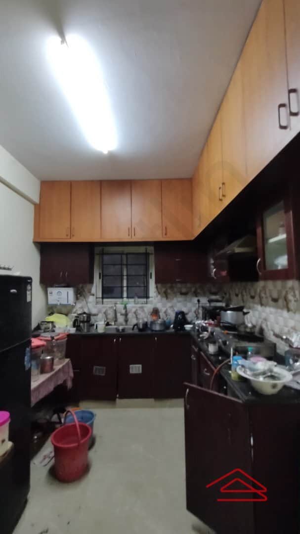 Kitchen 1