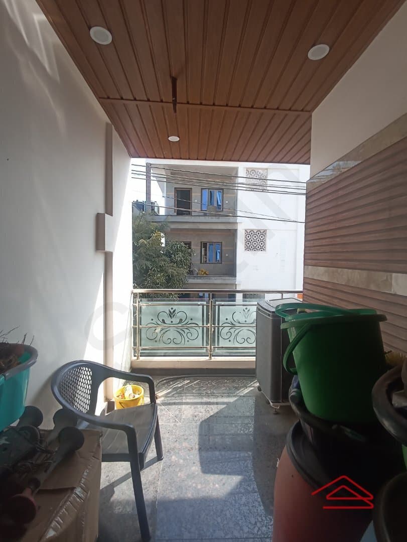 balconies-K2kF.jpg