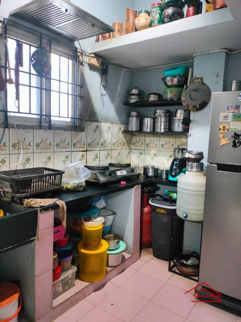 kitchens-8MXz.jpg