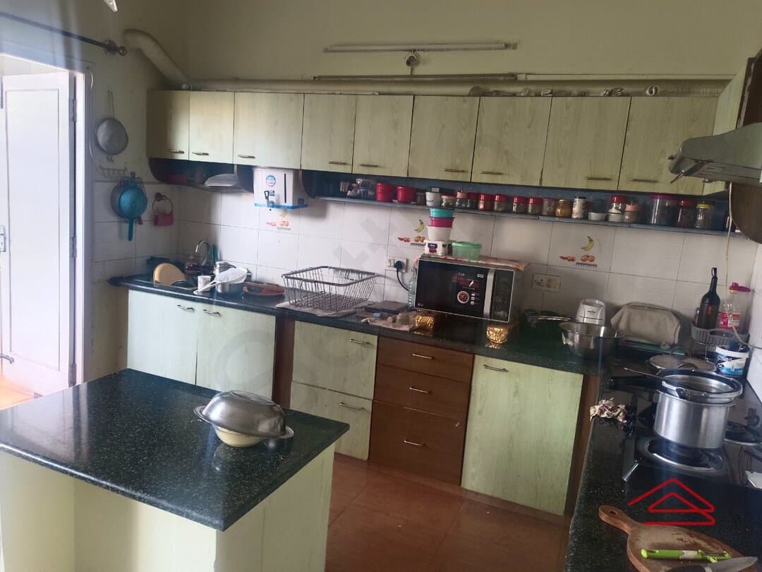 Kitchen 1
