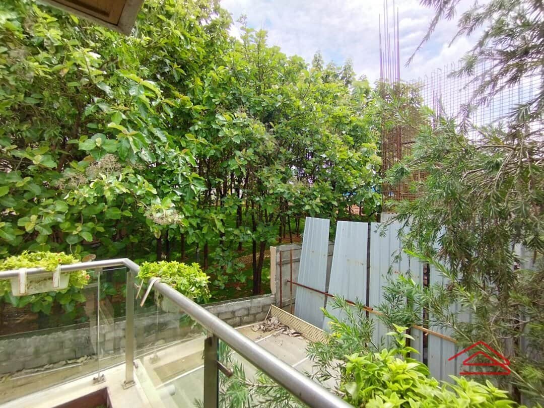 Balcony 1