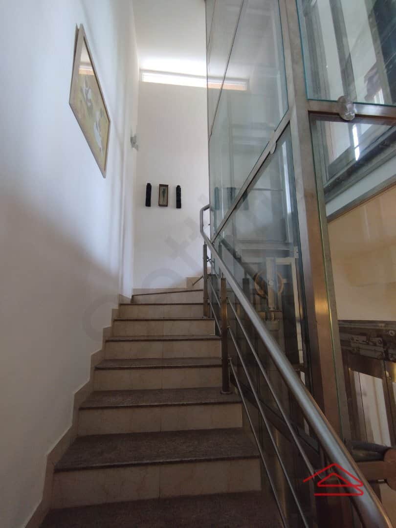 Hall 3