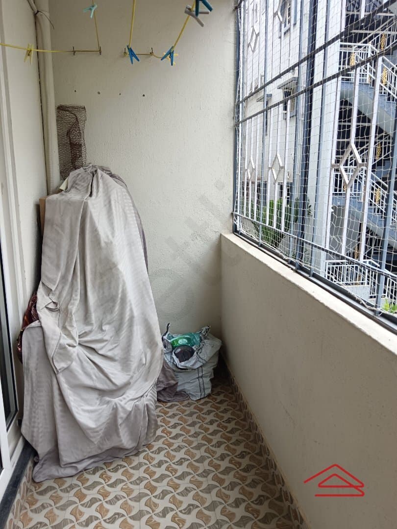 Balcony 2