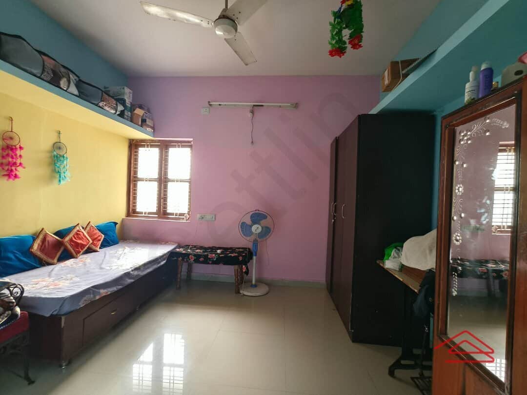 Sub Unit : bedrooms 1