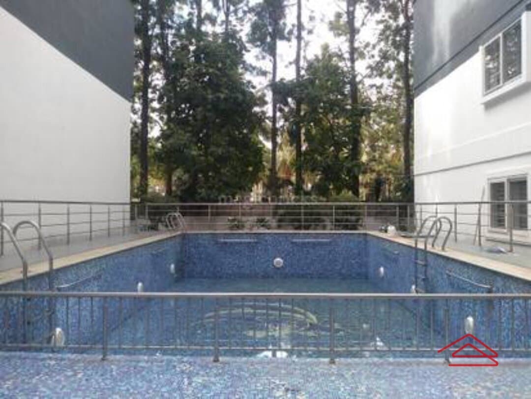 Project: SwimmingPool