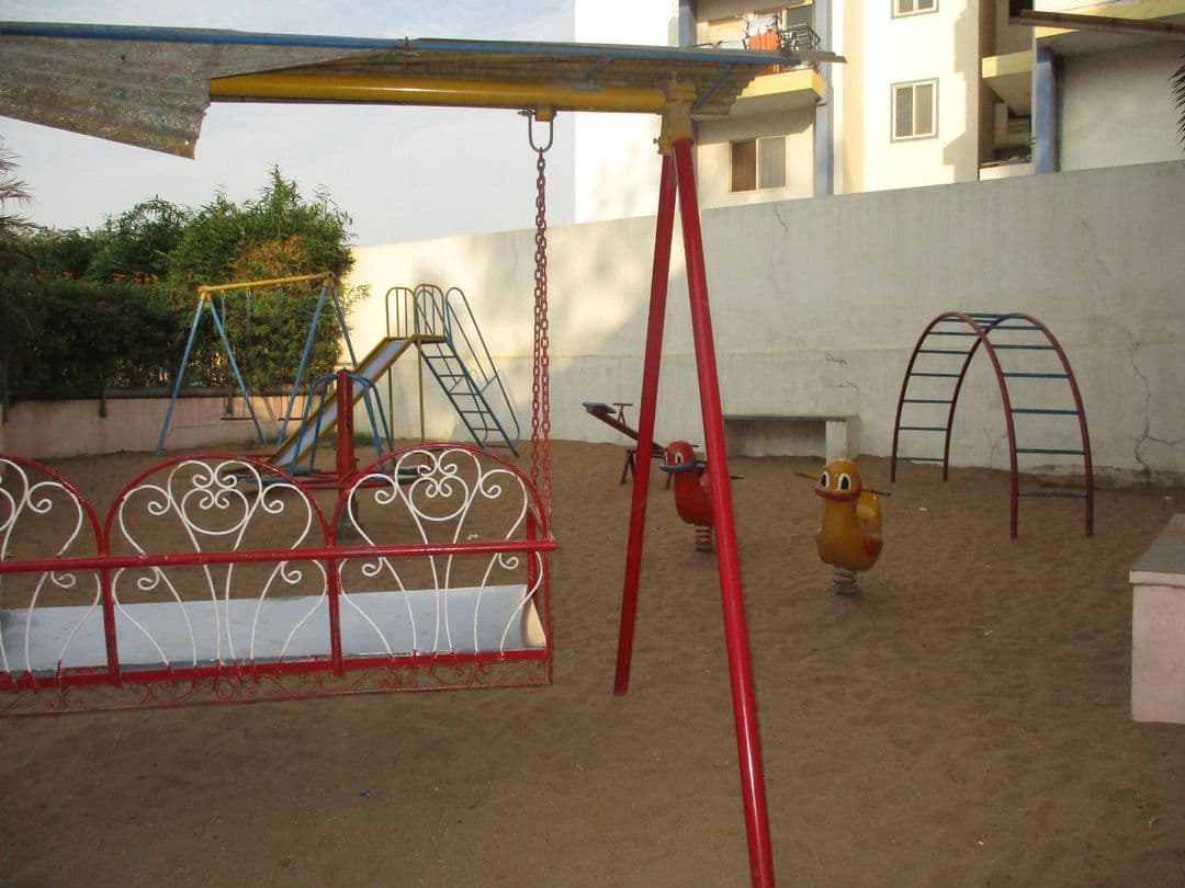 Project: KidsPlayArea