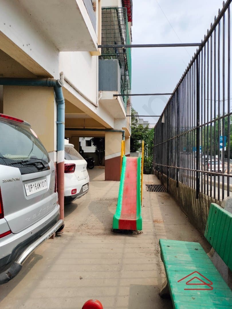 Project: KidsPlayArea