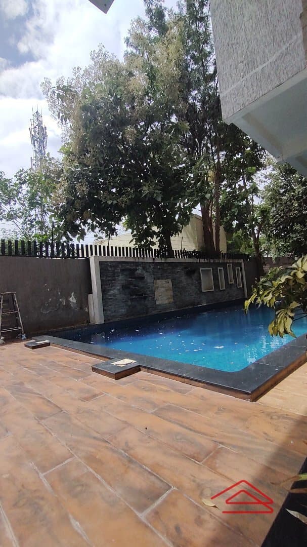 Project: Model Flat