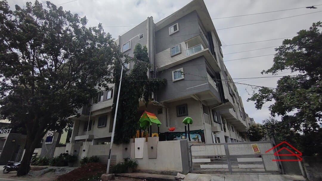 Project: Model Flat