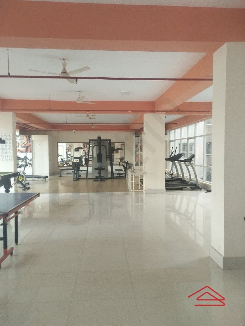 Project: PartyHall