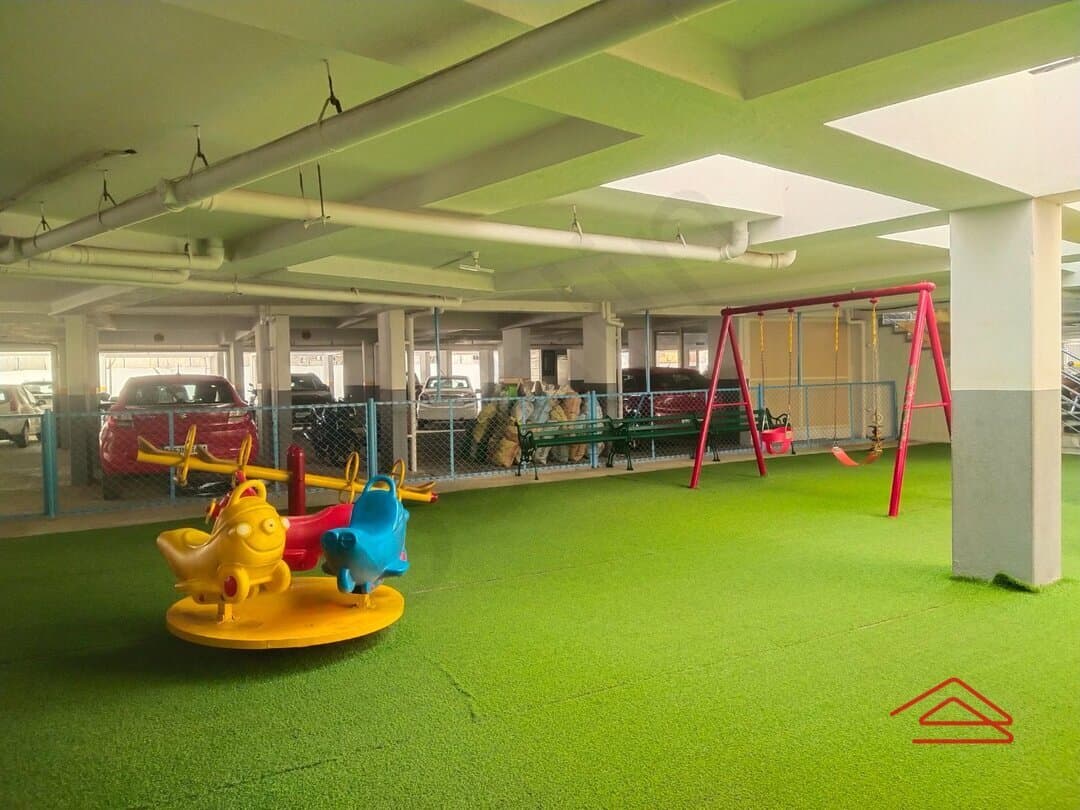 Project: KidsPlayArea