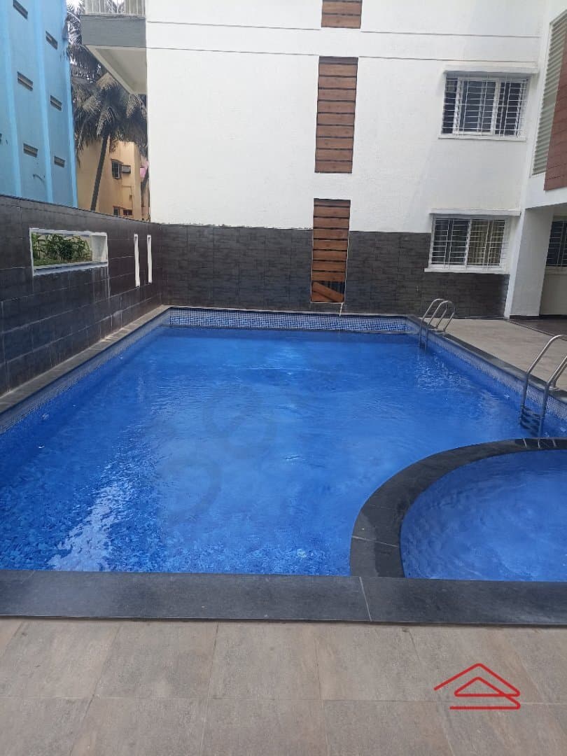 Project: SwimmingPool