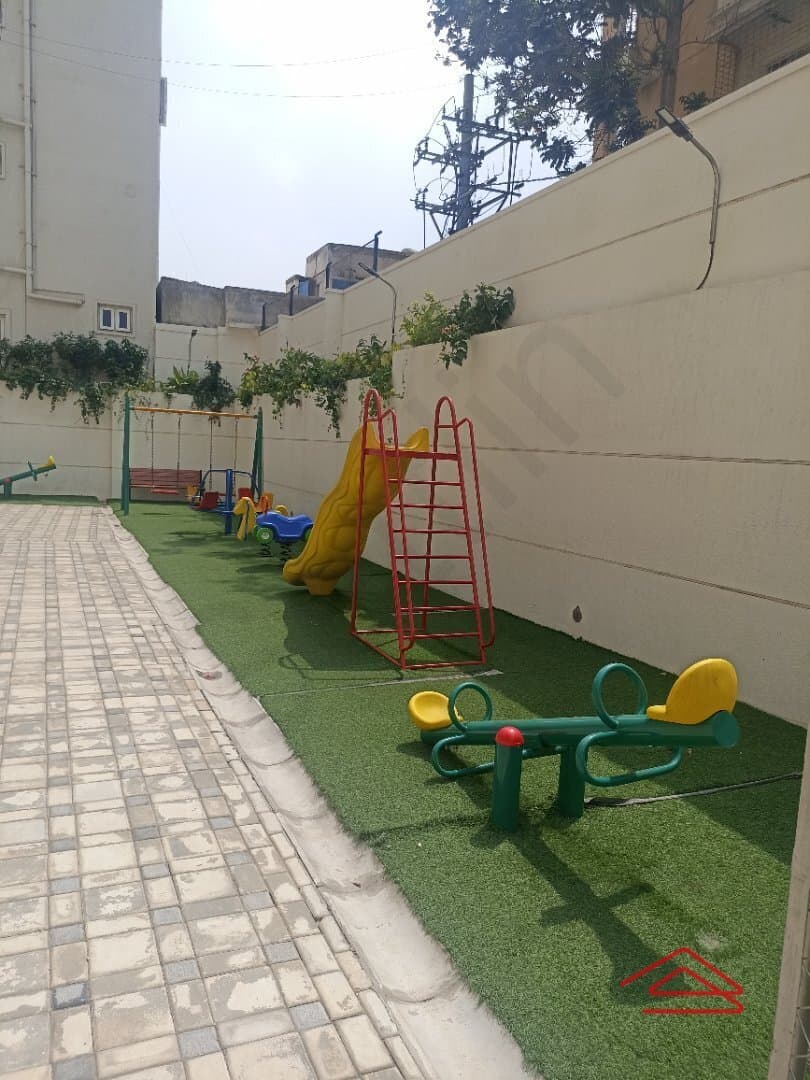Project: KidsPlayArea