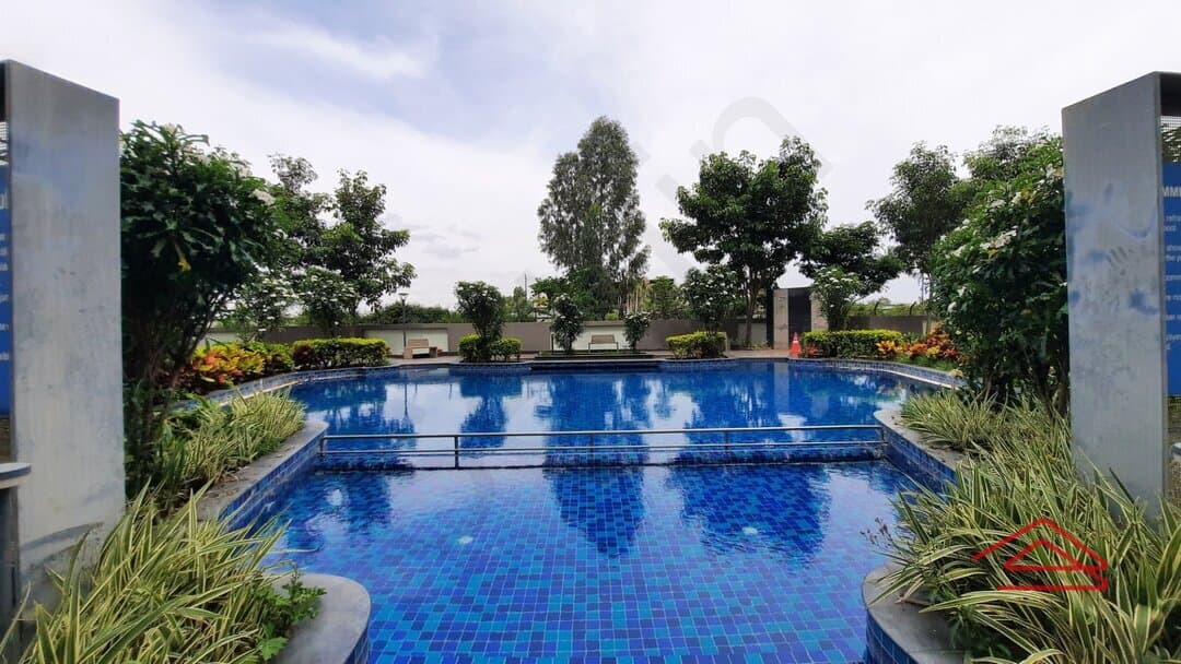 Project: SwimmingPool