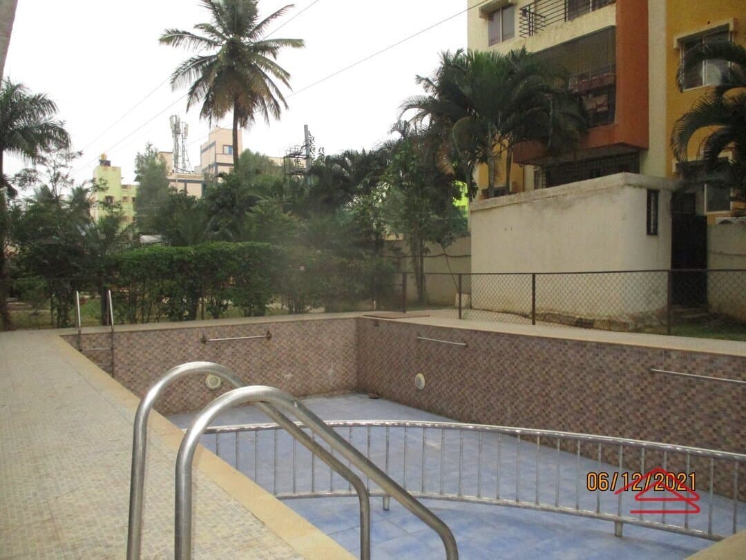 Project: Swimmingpool