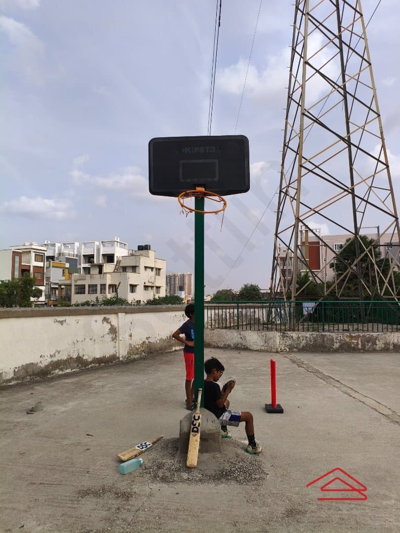 Project: Basketballcourt