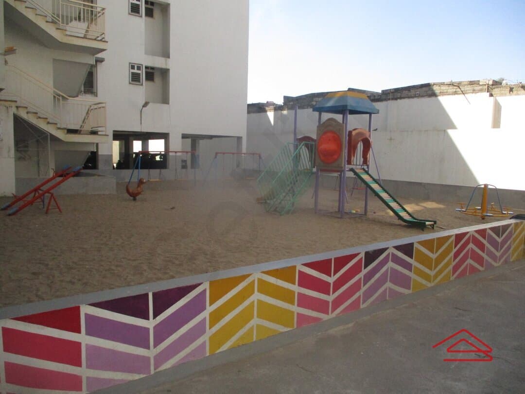 Project: BadmintonCourt