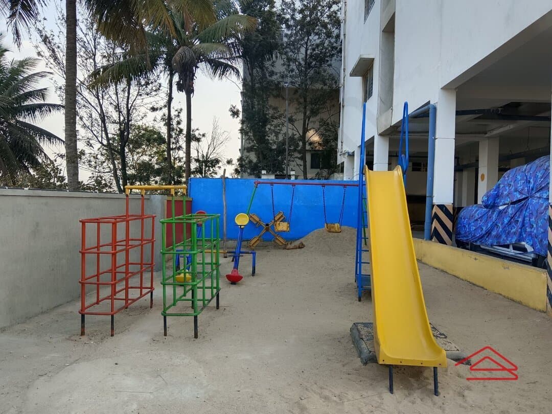 Project: KidsPlayArea