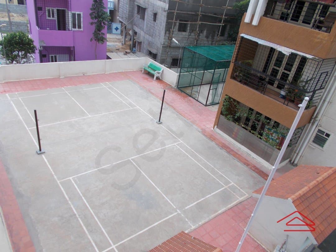 Project: Tenniscourt