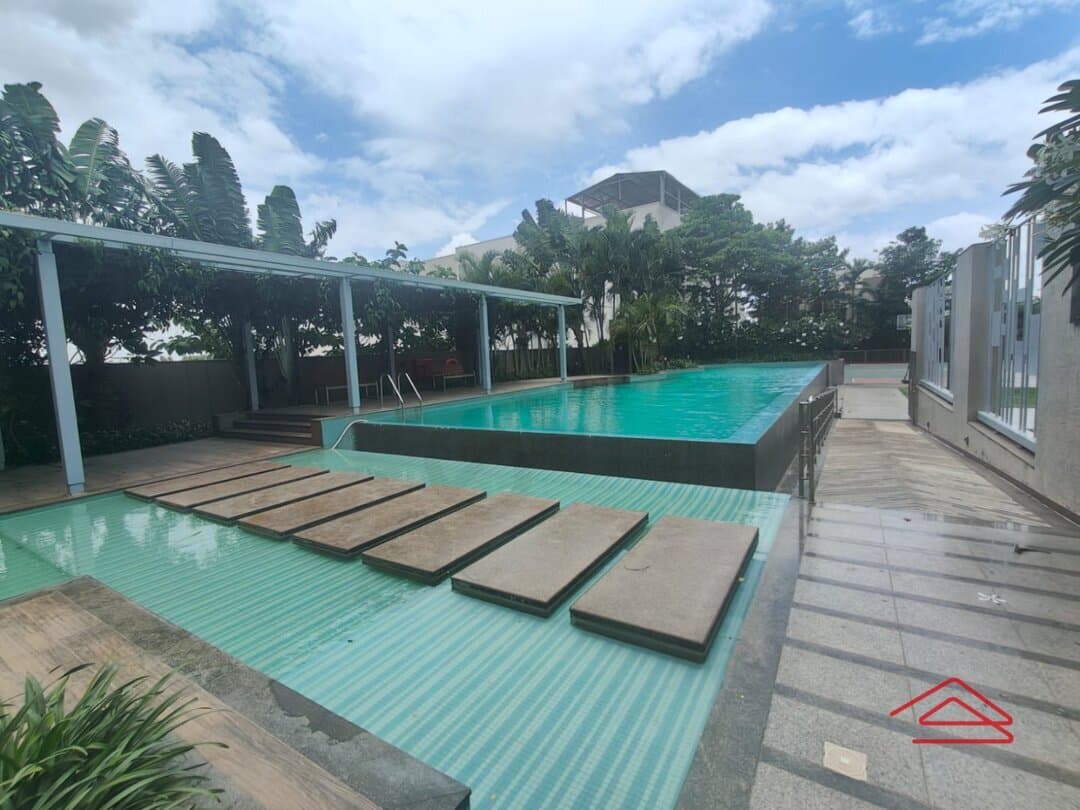 Project: SwimmingPool