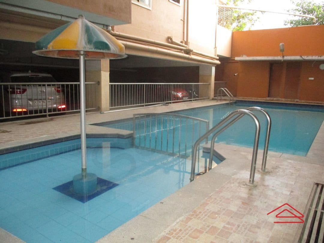 Project: Swimmingpool