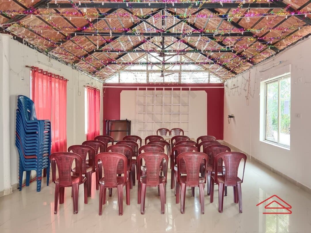 Project: PartyHall
