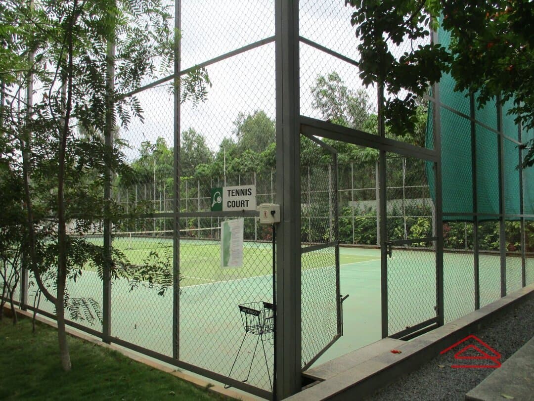 Project: Tenniscourt