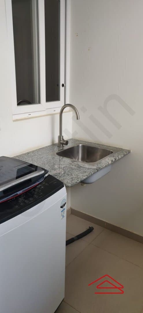 Project: Model Flat