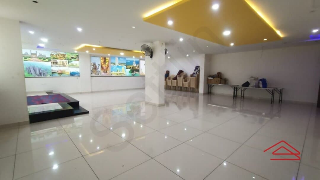 Project: PartyHall