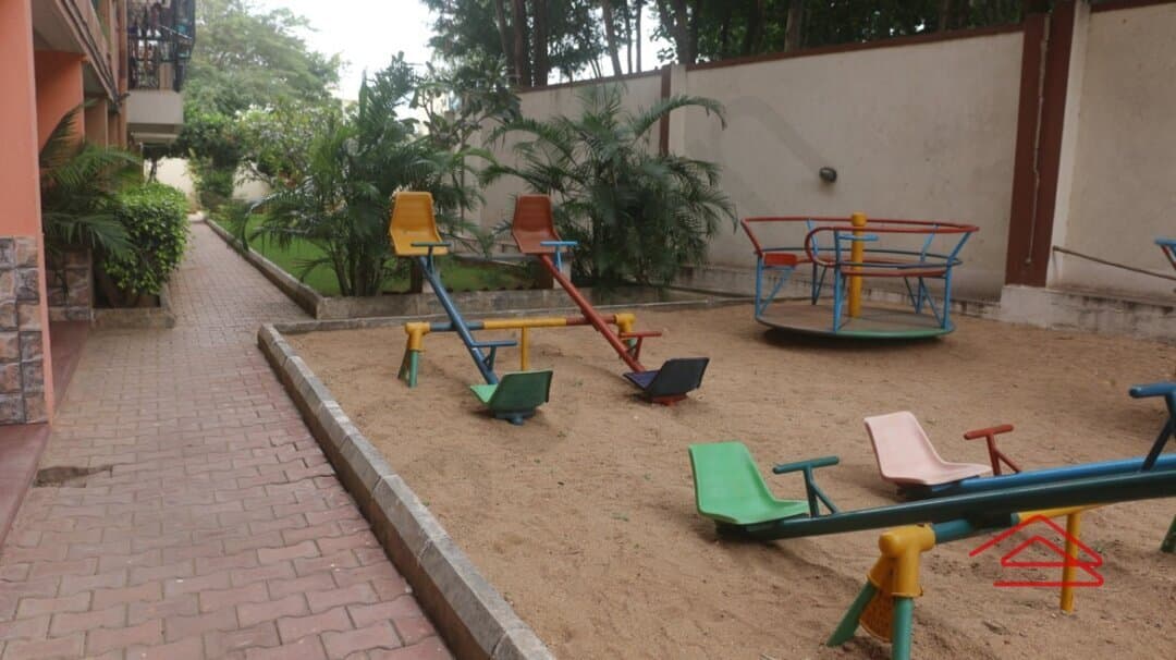 Project: KidsPlayArea