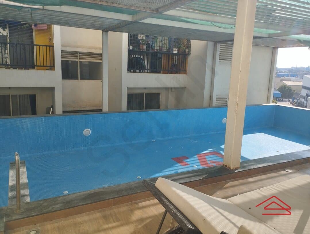 Project: SwimmingPool