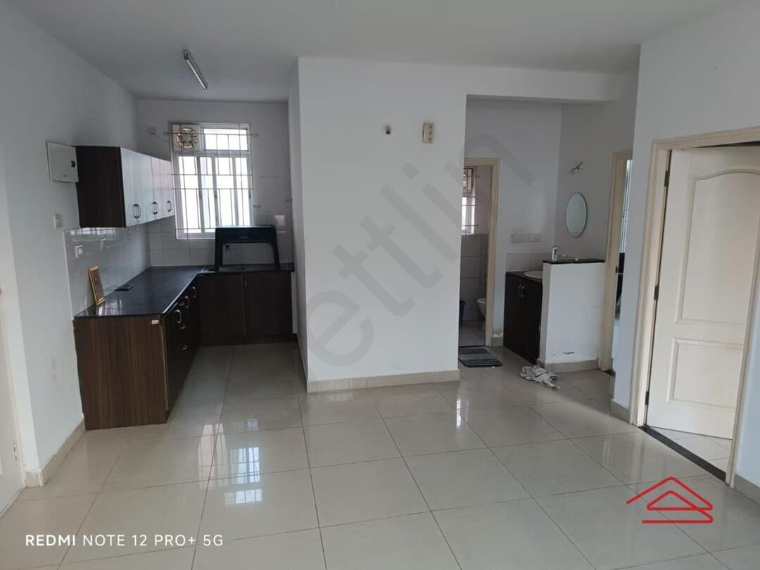 Model Flat
