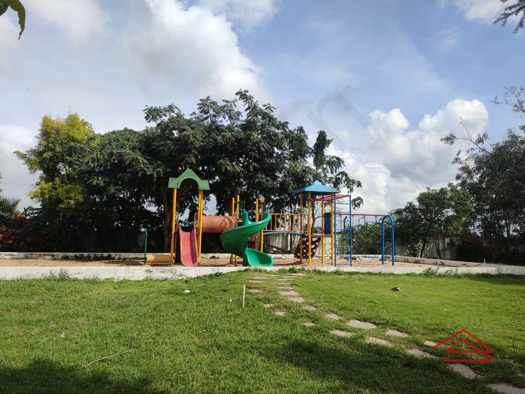 Project: KidsPlayArea