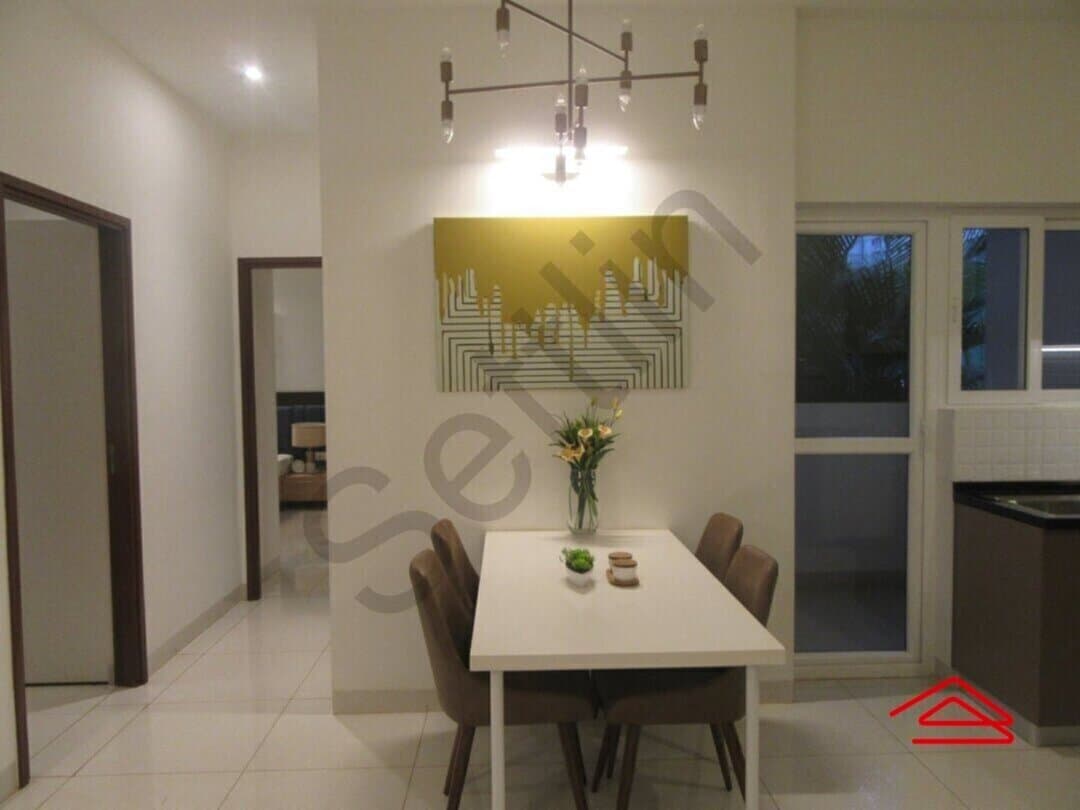Project: Model Flat
