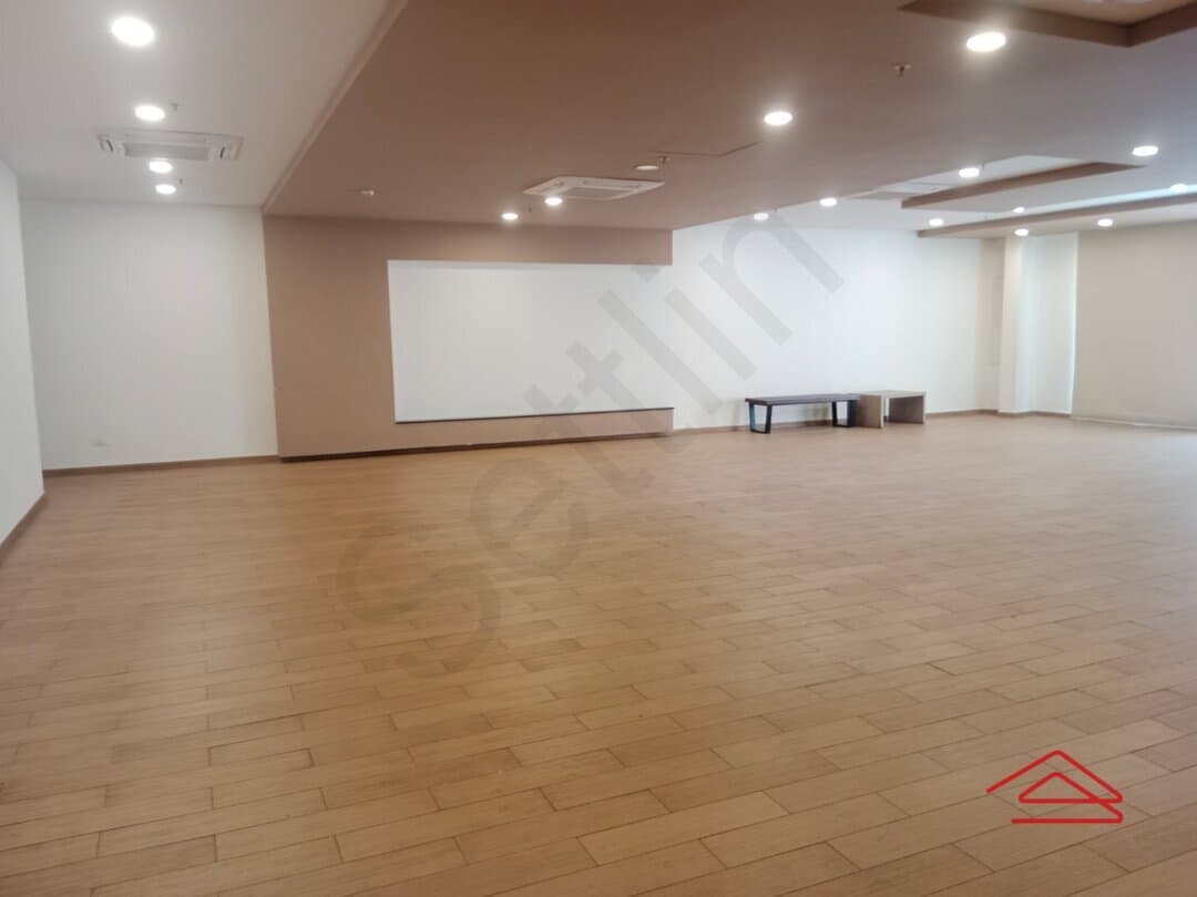 Project: PartyHall