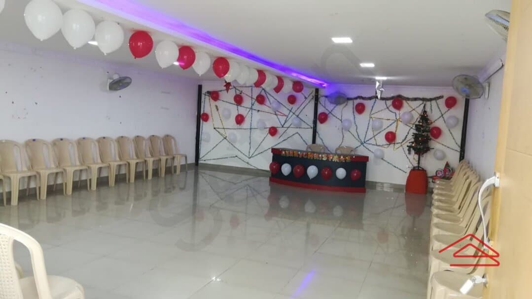 Project: PartyHall