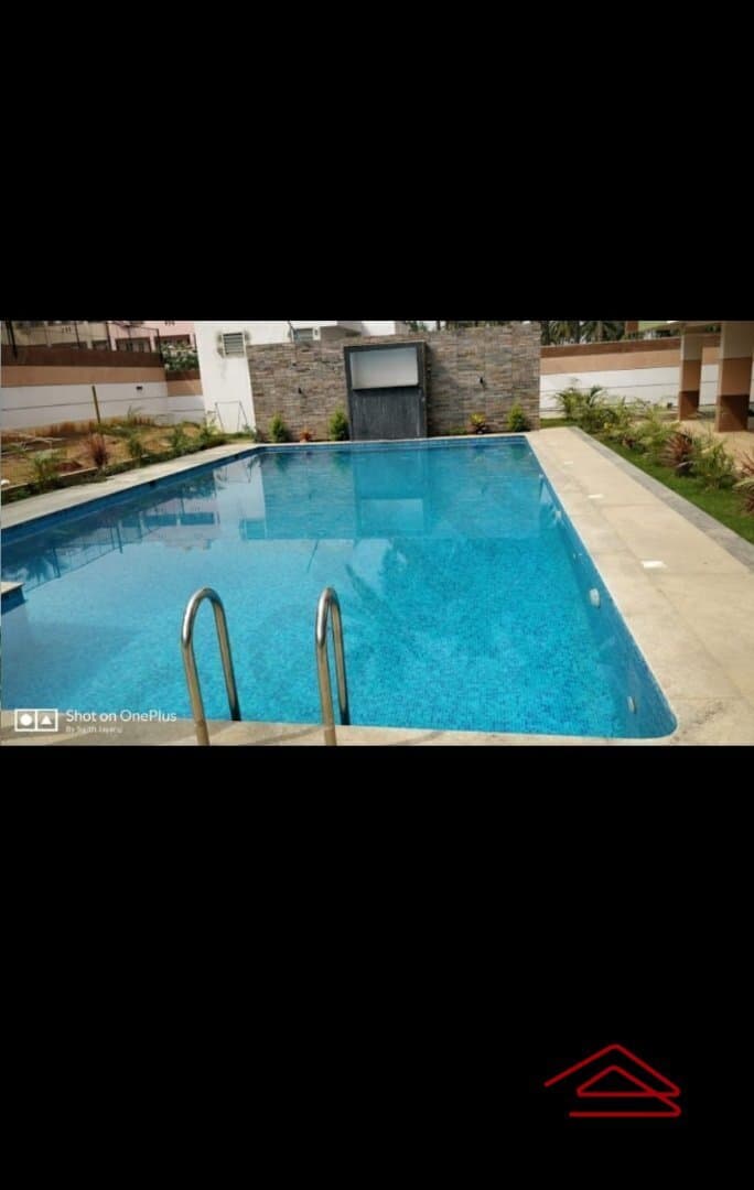 Project: SwimmingPool