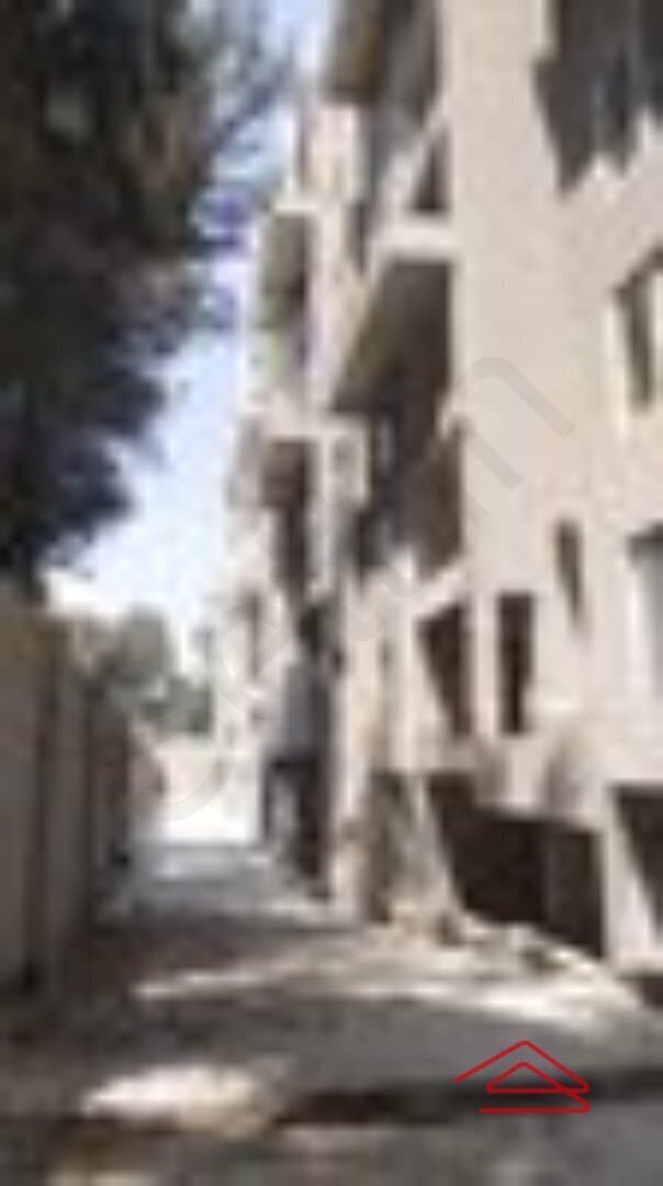 Project: Model Flat