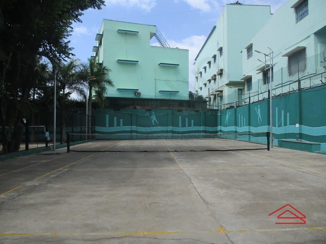 Project: BadmintonCourt