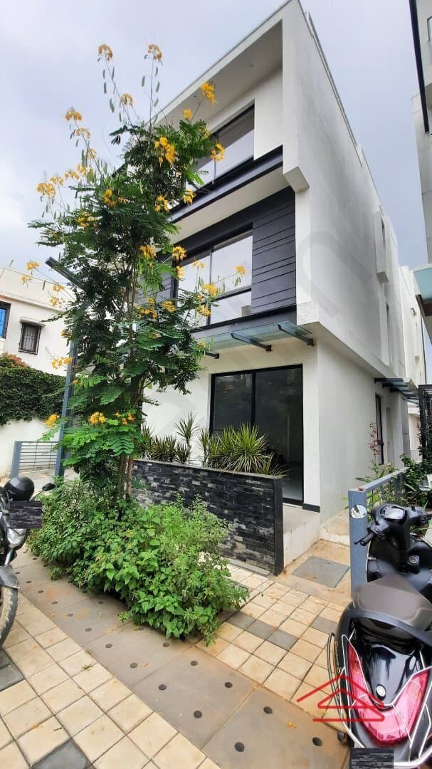 Project: Exteriors