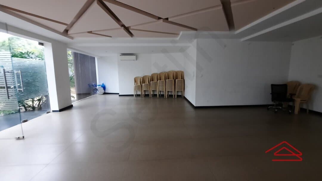 Project: PartyHall