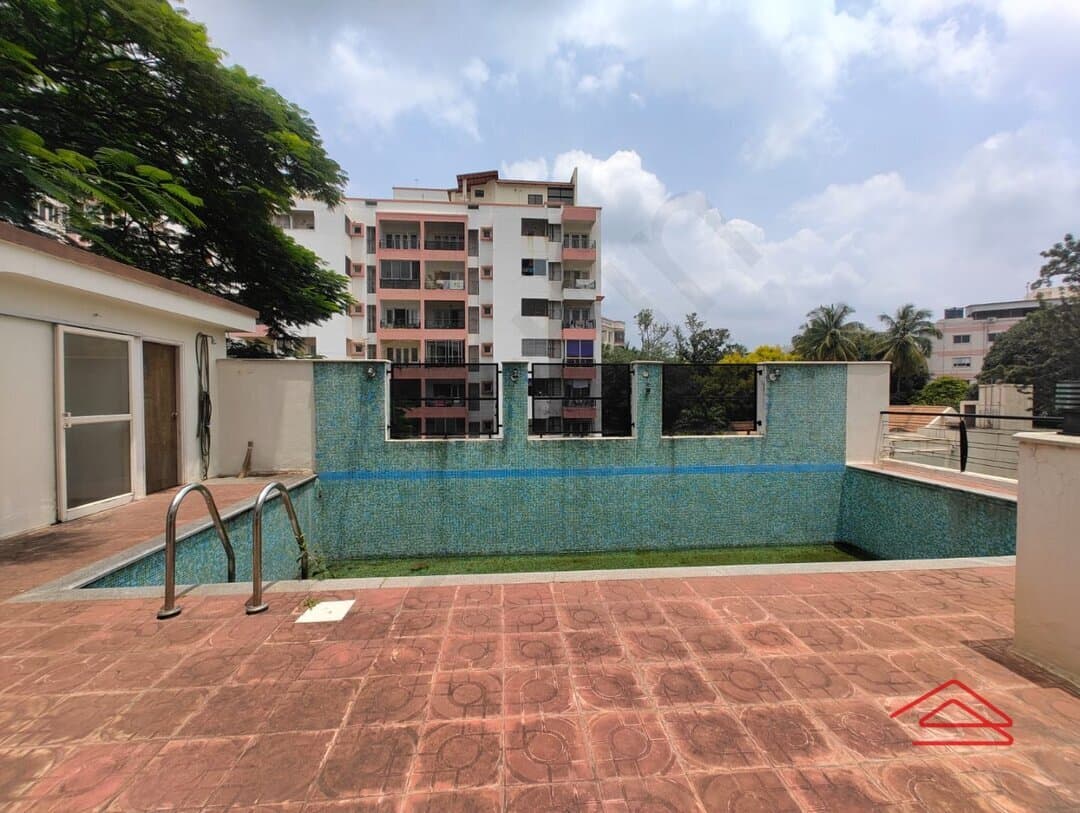 Project: Swimmingpool