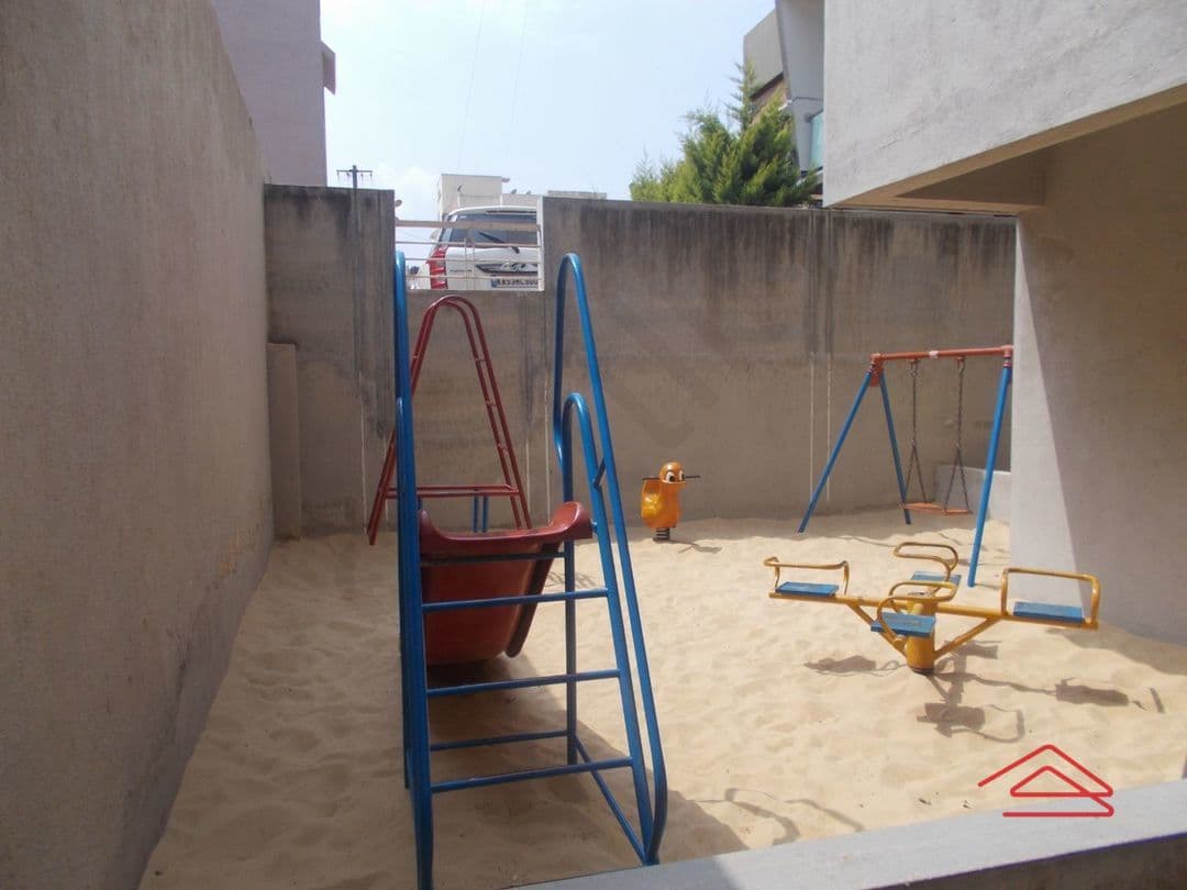 Project: KidsPlayArea