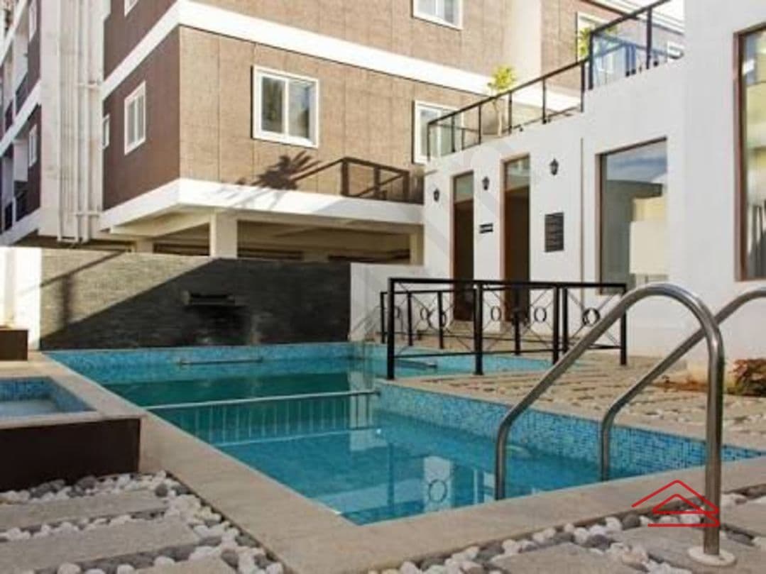 Project: SwimmingPool