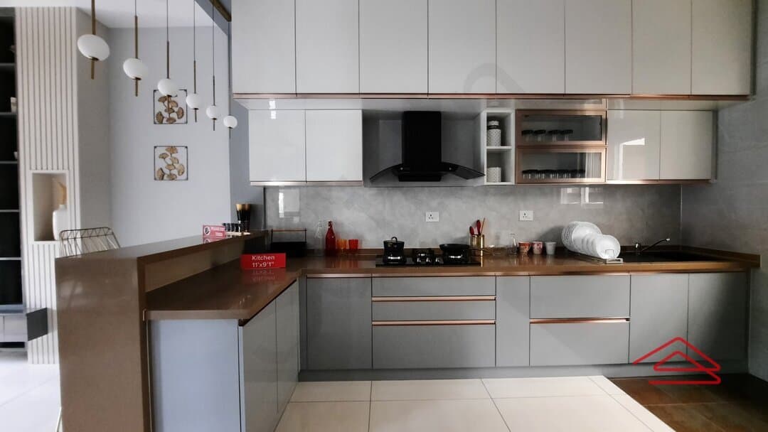Model Flat