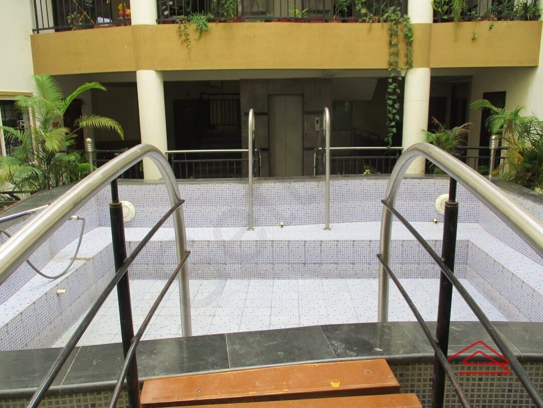 Project: Swimmingpool