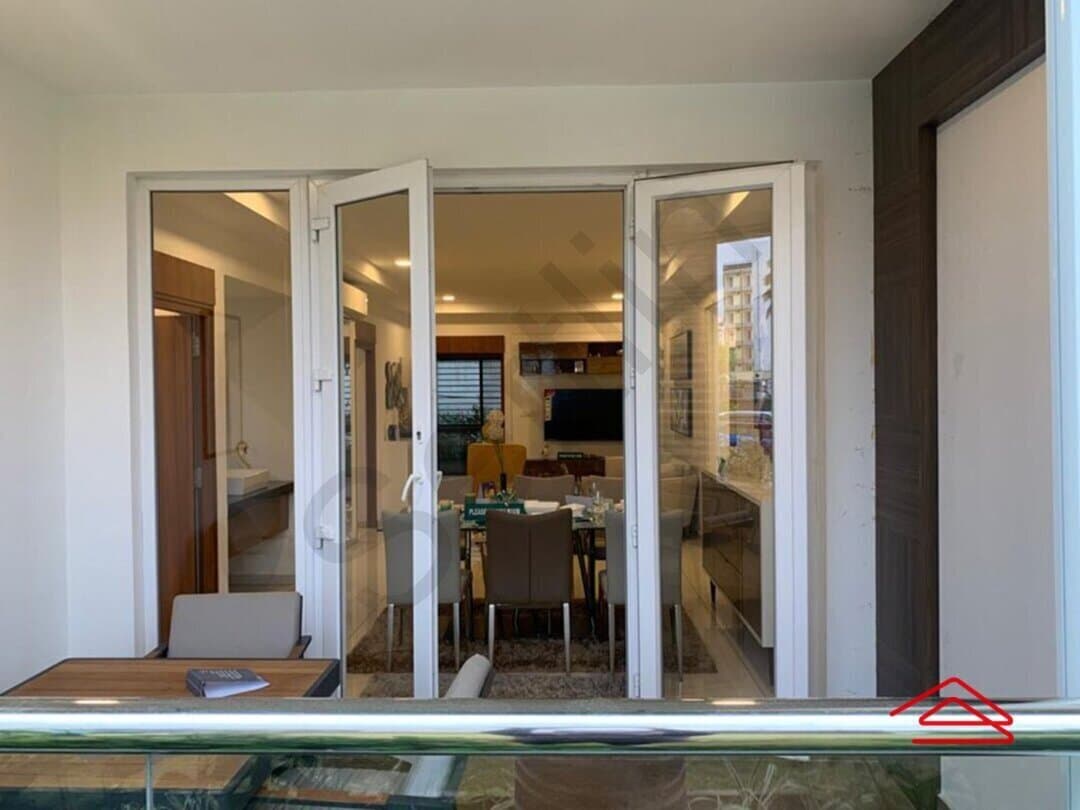 Project: Model Flat